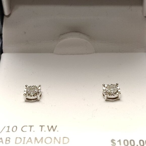 Diamond Brilliance 1/10 CT. T.W. Lab Diamond .25 inch Stud Earrings In Gift Box - Picture 3 of 3